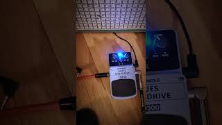 Blues Overdrive BO300 Behringer [upl. by Afesoj]