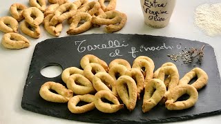 TARALLI ALL’ OLIO EXTRAVERGINE e Finocchio ricetta facilissima senza bollitura TARALLI WITH FENNEL [upl. by Mahmud]