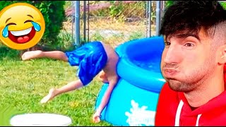 Niños chistosos jugando piscinas de agua amp albercas  Videos De Risa 2020 nuevos 😂 Videos Graciosos [upl. by Alleul]