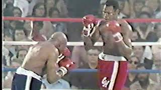 Larry Holmes vs Earnie Shavers 1 [upl. by How]