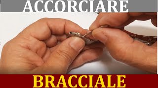 Come stringere il bracciale di un orologio  TUTORIAL [upl. by Ellemac252]