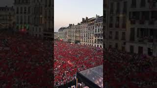 Ouverture des Fêtes de Bayonne 2018  le chant de la Peña Baiona  Vino Gregio Aviron Bayonnais [upl. by Anneuq543]