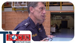 Knallharte Prüfung  Der Aufnahmetest der Polizei  Focus TV Reportage [upl. by Irrol]