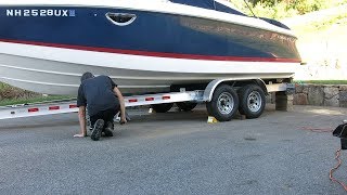 Repositioning a 25 Boat on its trailer while in the driveway [upl. by Bayer]