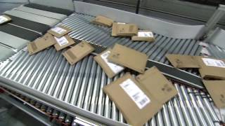 Automatic Parcel Singulator [upl. by Shirk]